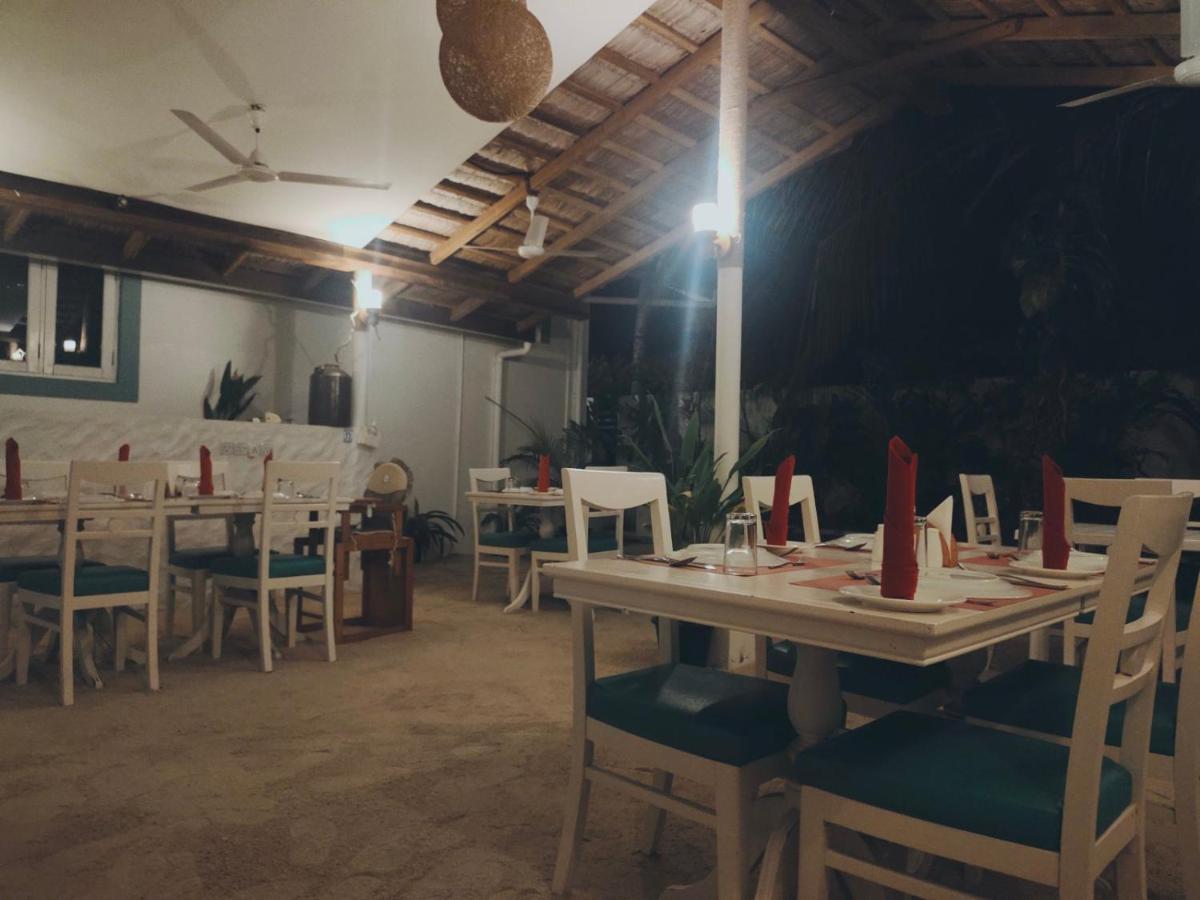Vaali Maldives Island Escapes & Dive Ξενοδοχείο Felidhoo Εξωτερικό φωτογραφία