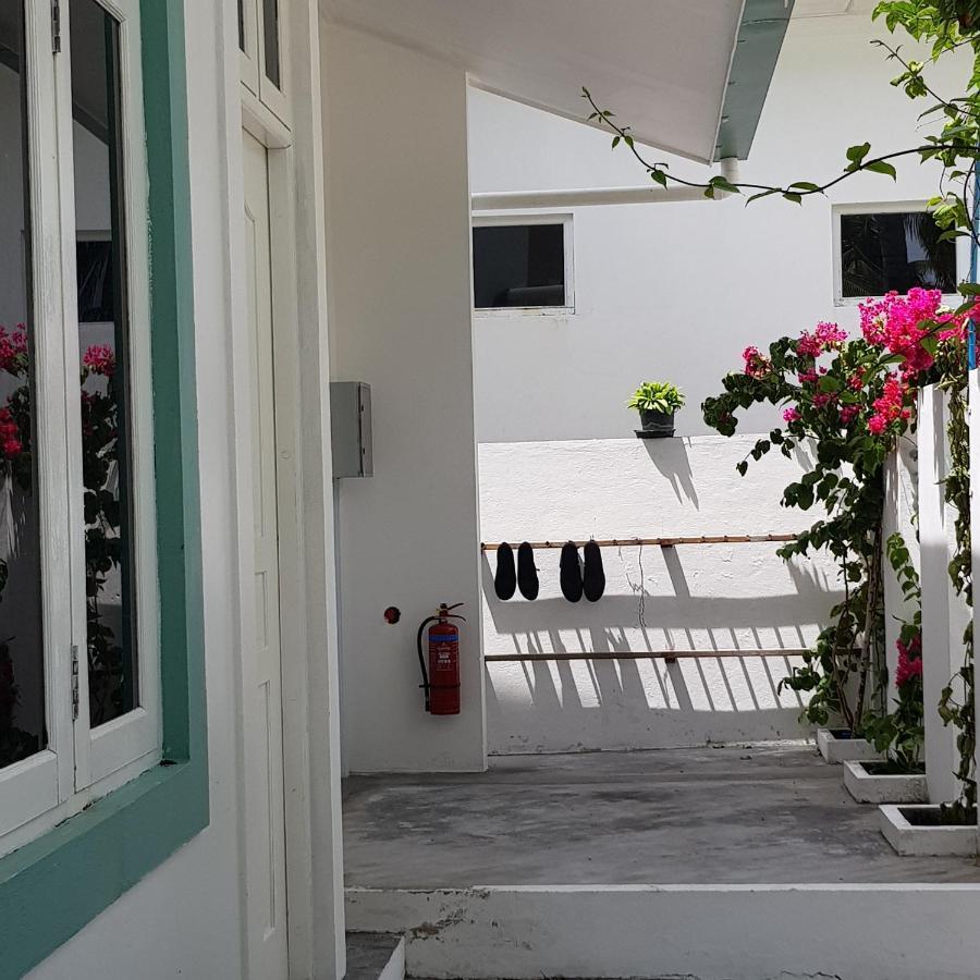 Vaali Maldives Island Escapes & Dive Ξενοδοχείο Felidhoo Εξωτερικό φωτογραφία